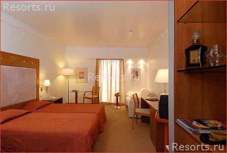 Atrion Hotel 5